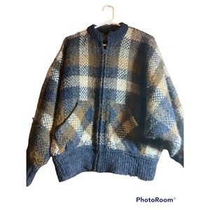 Branigan Weavers Zip Up Wool Sweater Made in Drogheda Ireland